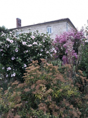 gîte Les Iris 3 étoiles 47 RUFFIAC
